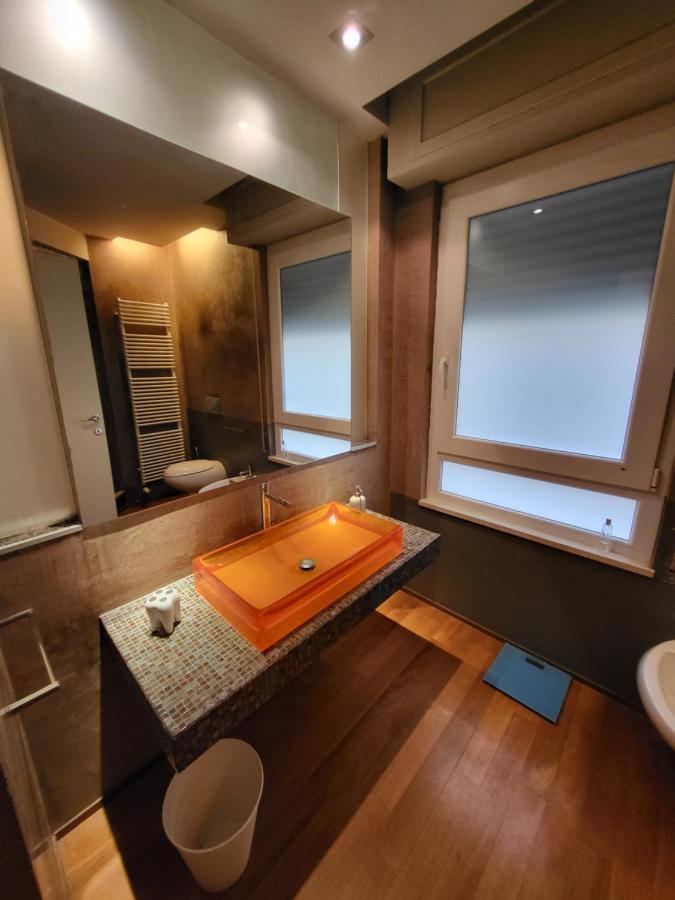 Greige Apartment La Spezia Exteriör bild