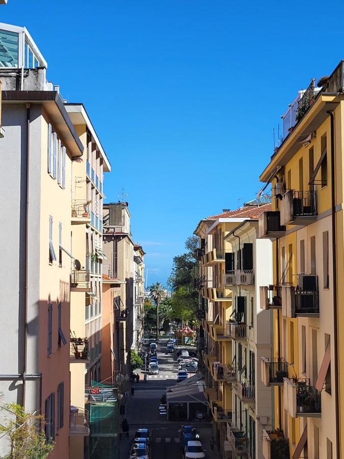 Greige Apartment La Spezia Exteriör bild