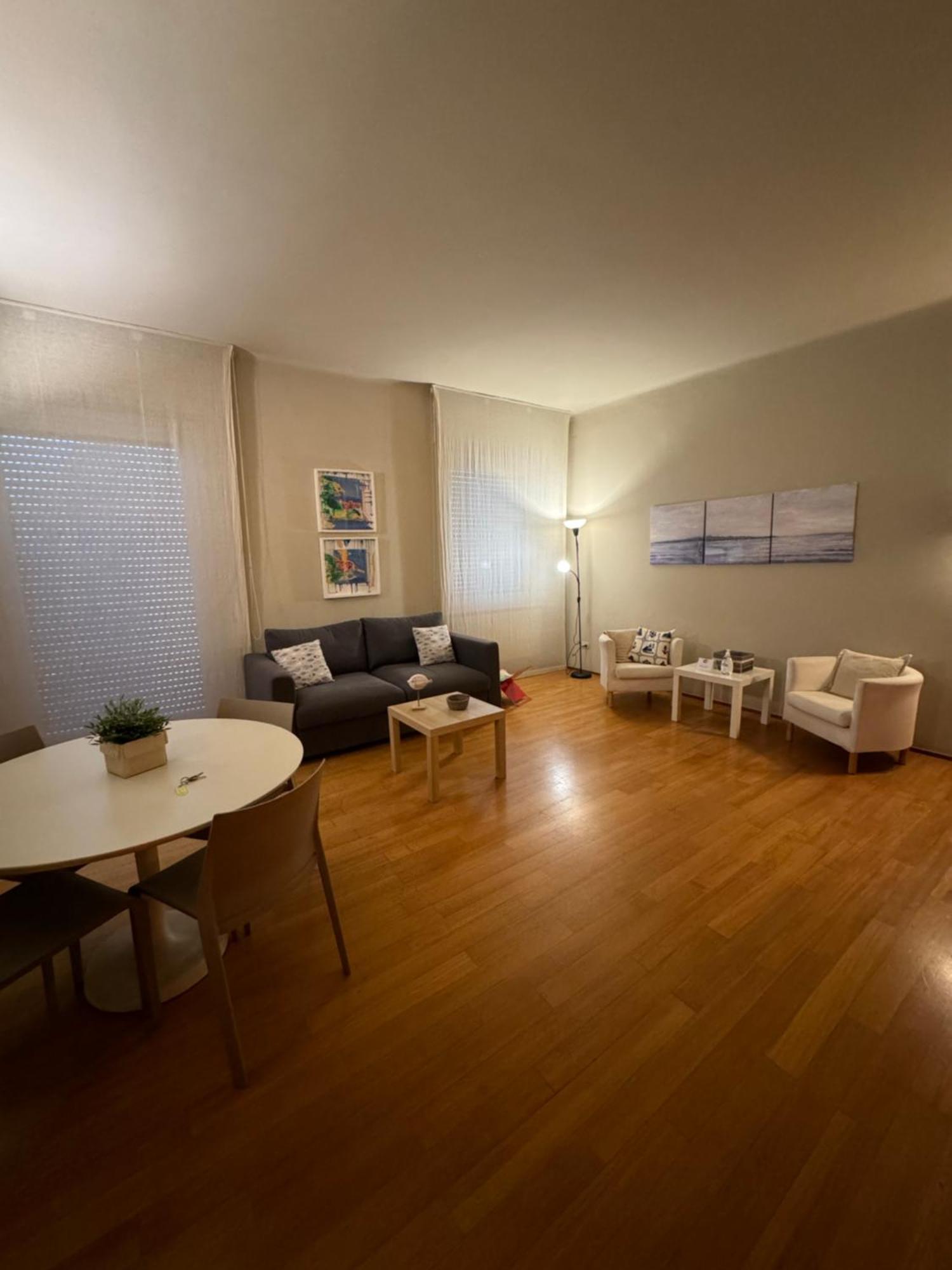 Greige Apartment La Spezia Exteriör bild